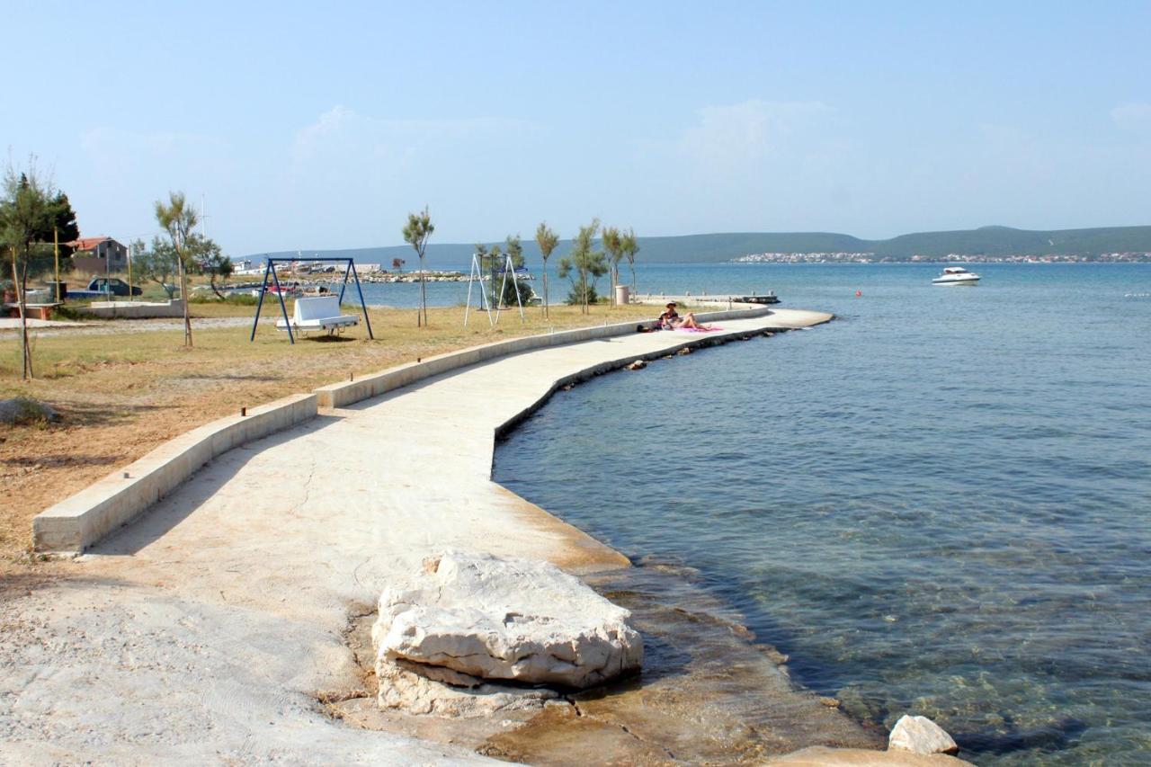 Neviđane Apartments And Rooms By The Sea Mrljane, Pasman - 327 מראה חיצוני תמונה
