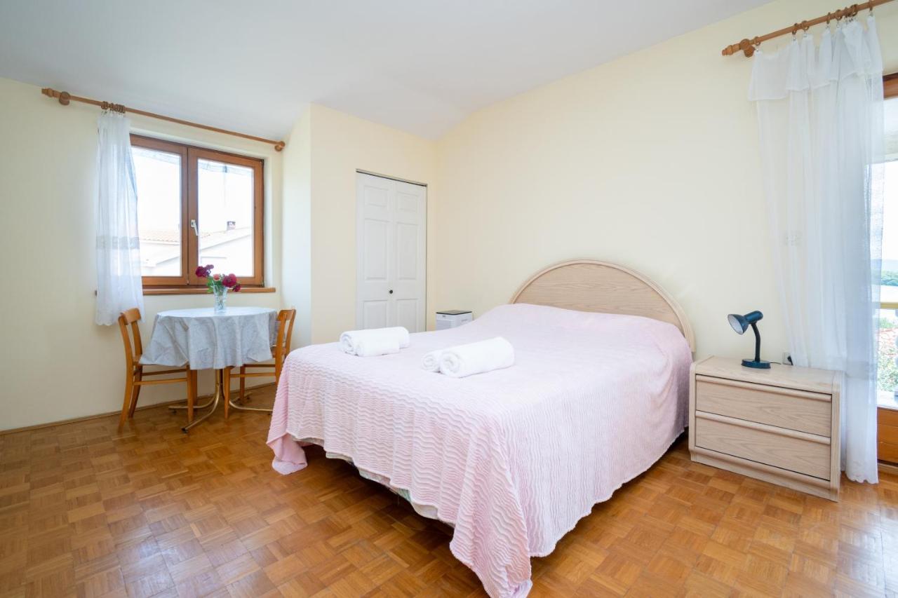 Neviđane Apartments And Rooms By The Sea Mrljane, Pasman - 327 מראה חיצוני תמונה